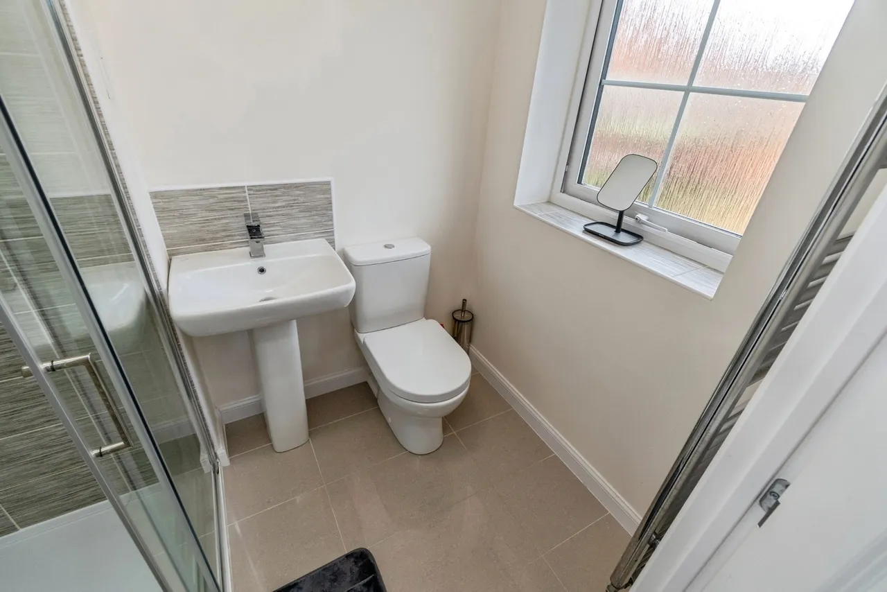 Simmons Drive, Hednesford, Cannock, WS12, photo 9