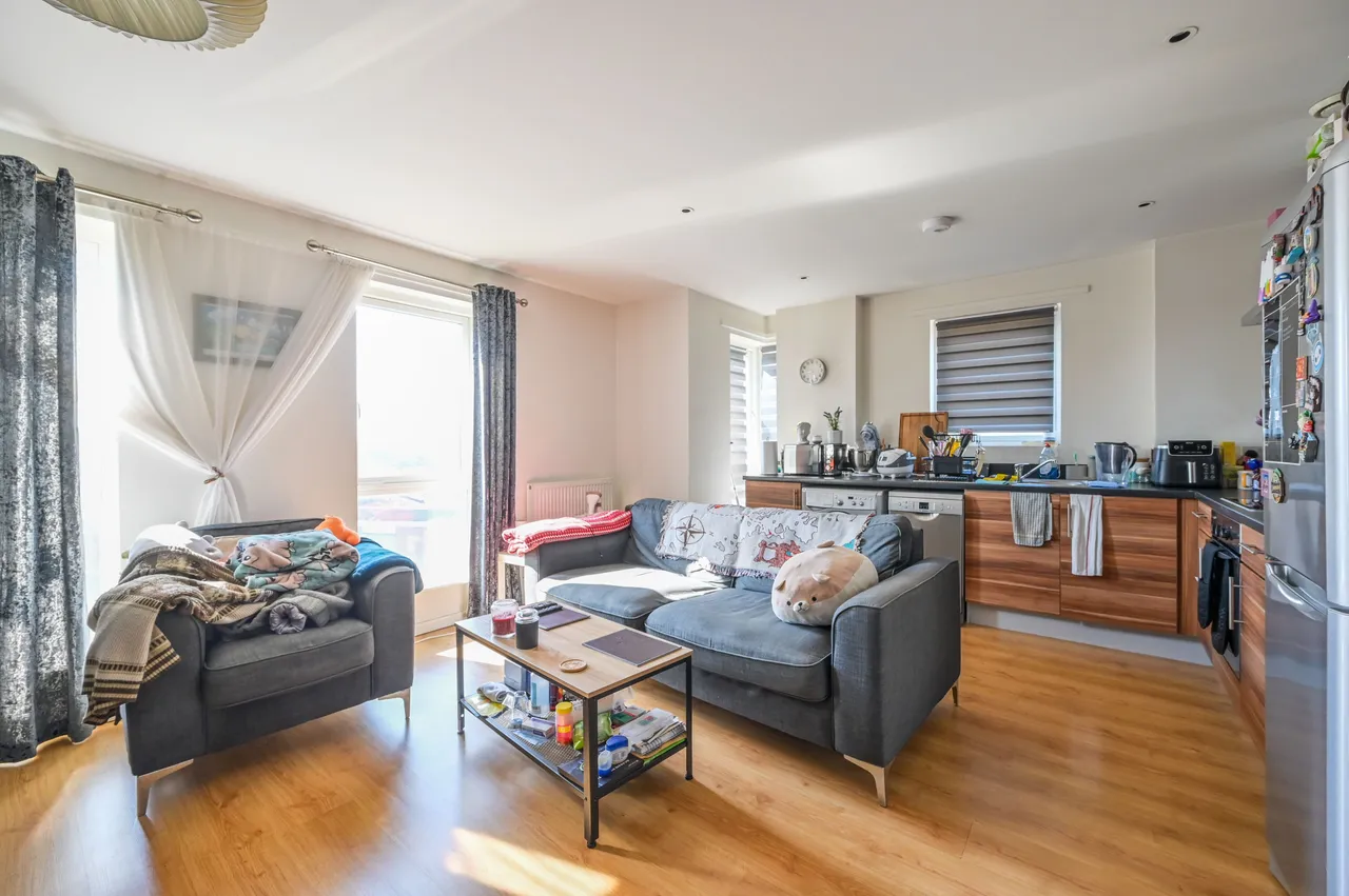 2 bed flat to rent — 504 Lascar Wharf Building, 21 Parnham Street, London