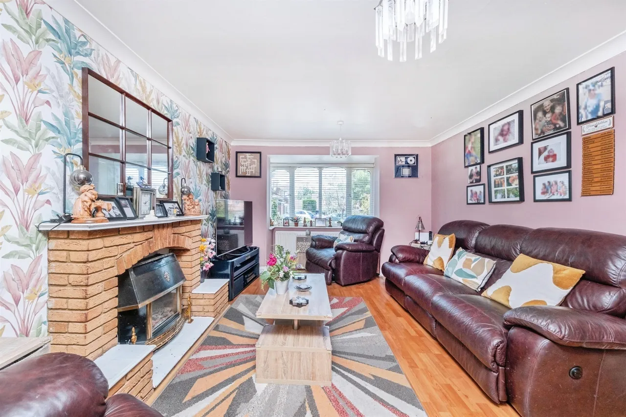 Kingfisher Road, BUCKINGHAM, photo 3