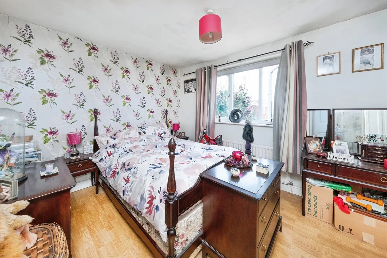 Kingfisher Road, BUCKINGHAM, photo 11