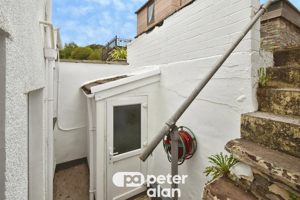 Queens Terrace, Merthyr Tydfil, CF48, photo 16