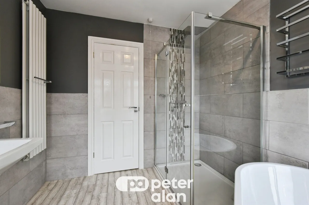 Queens Terrace, Merthyr Tydfil, CF48, photo 4
