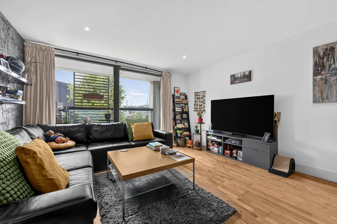 Chalk Farm Road, London, NW1, photo 8