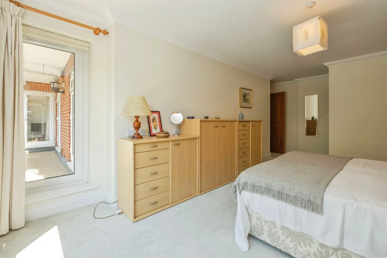 Downview Road, Worthing, photo 10