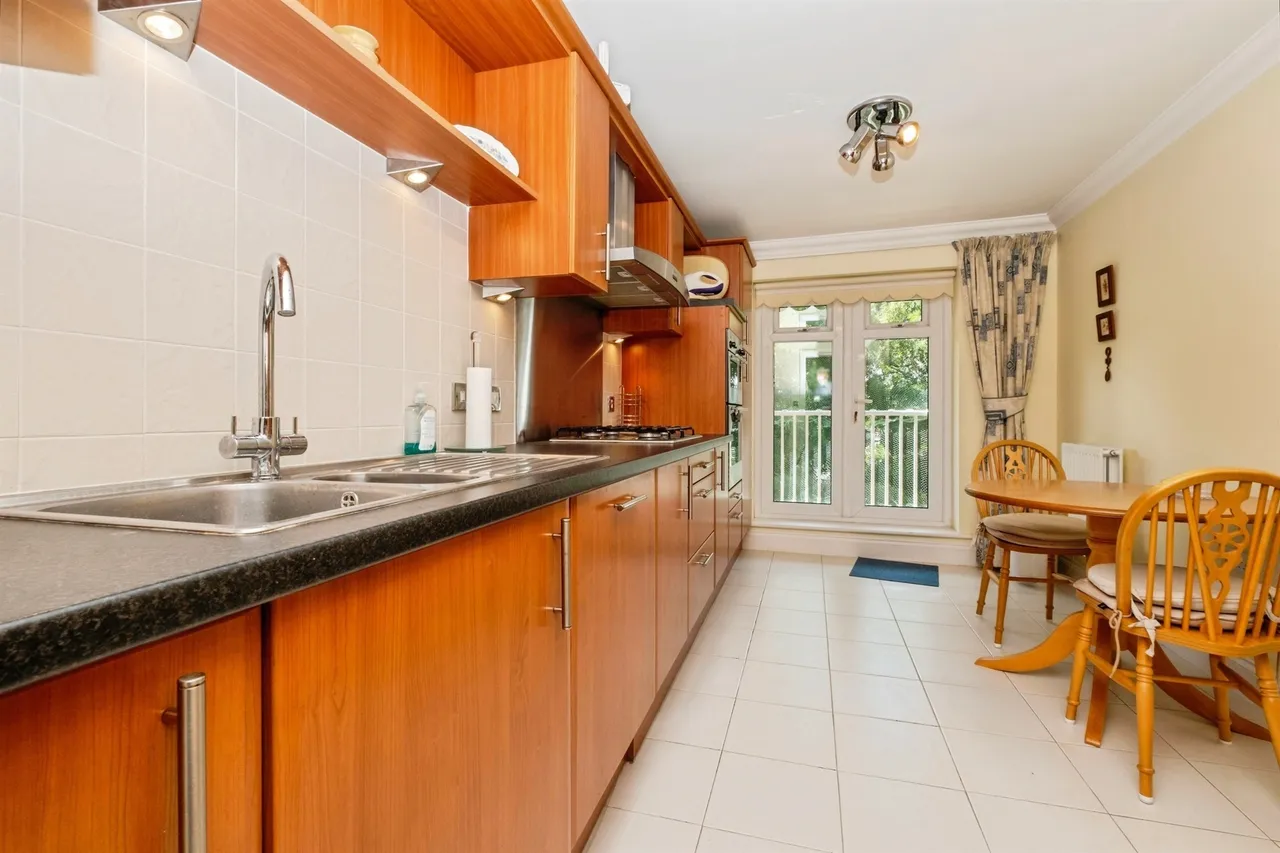 Downview Road, Worthing, photo 8
