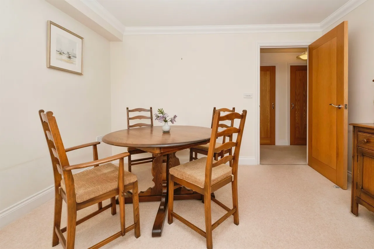 Downview Road, Worthing, photo 5