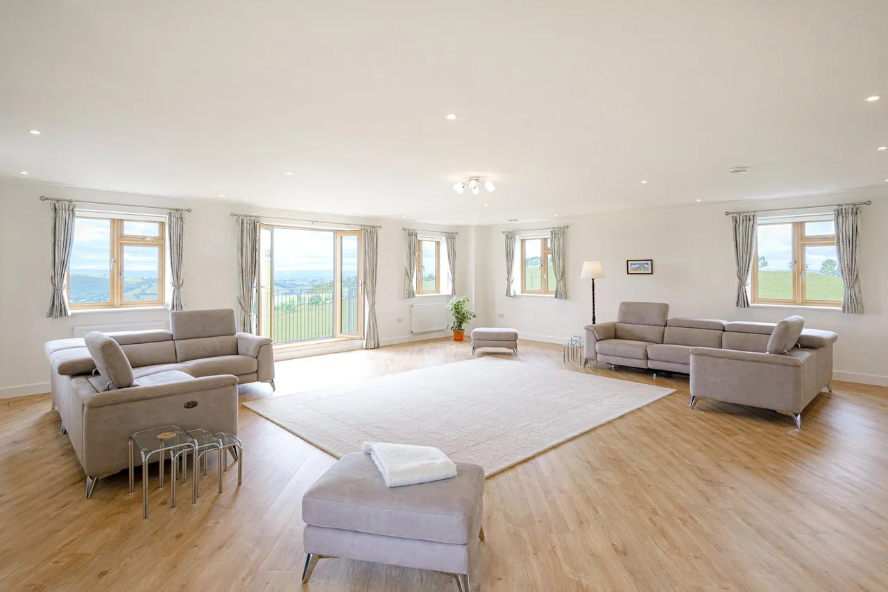 Llanfair Caereinion, Welshpool, photo 10