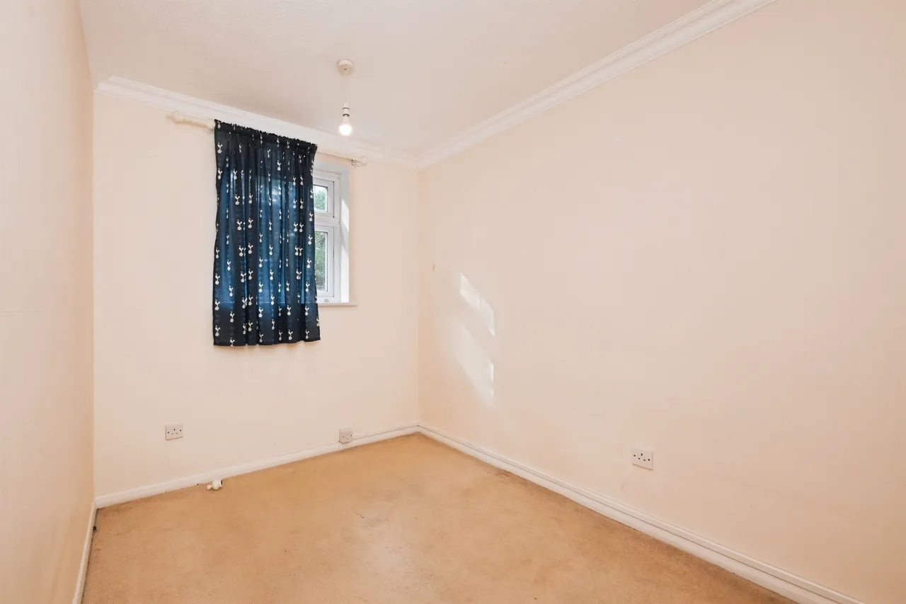 Rawdon Drive, Hoddesdon, photo 12