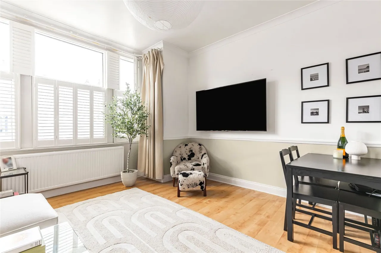 Mitcham Lane, Furzedown, photo 12