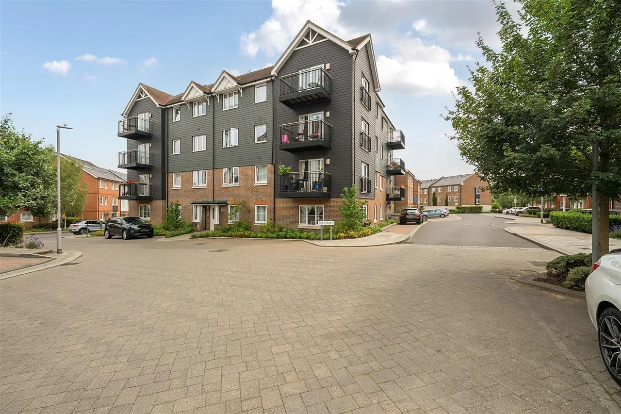Eden Road, Dunton Green, TN14, photo 21