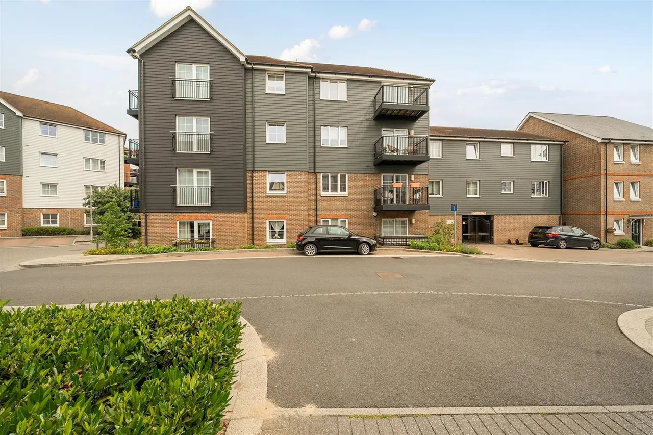 Eden Road, Dunton Green, TN14, photo 20
