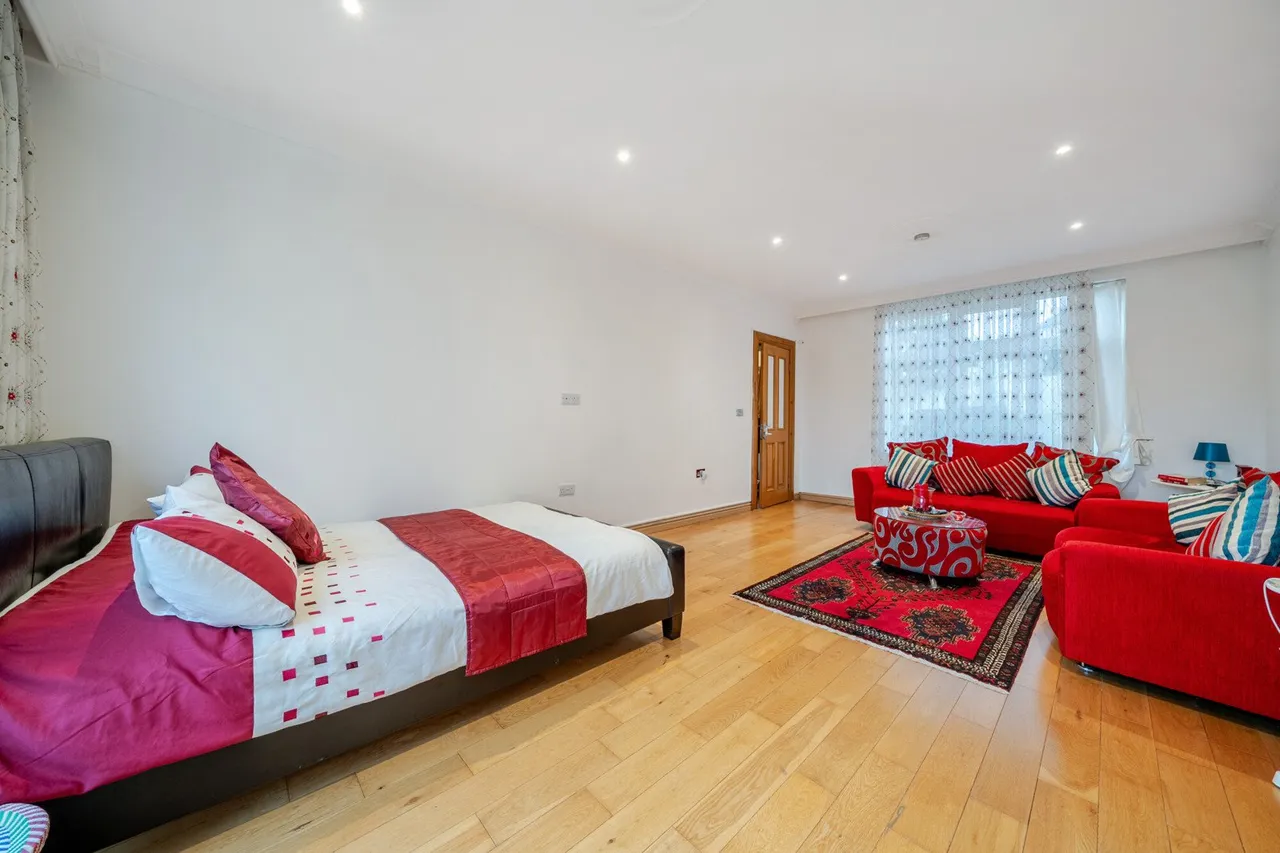 Moordown, SE18, photo 5