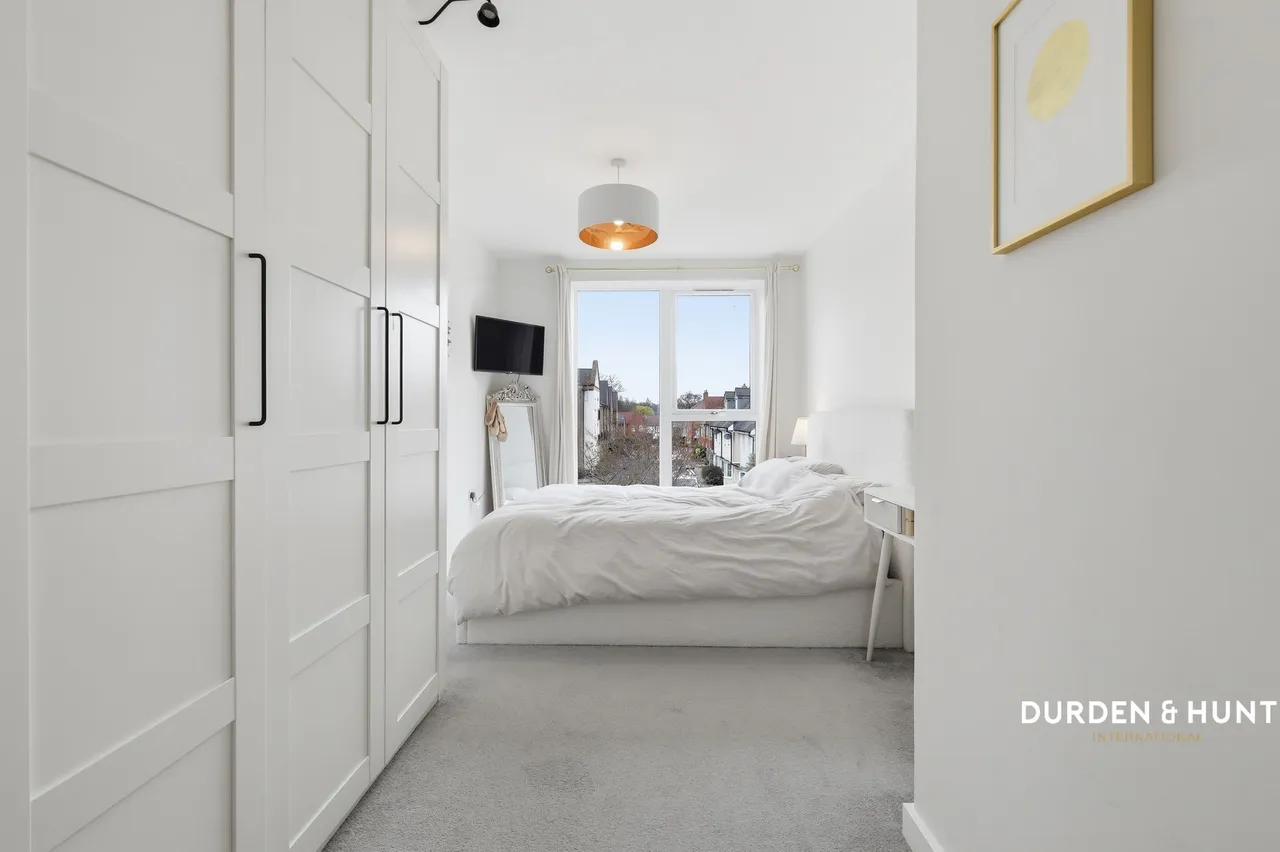 Academy Way, Loughton, IG10, photo 13
