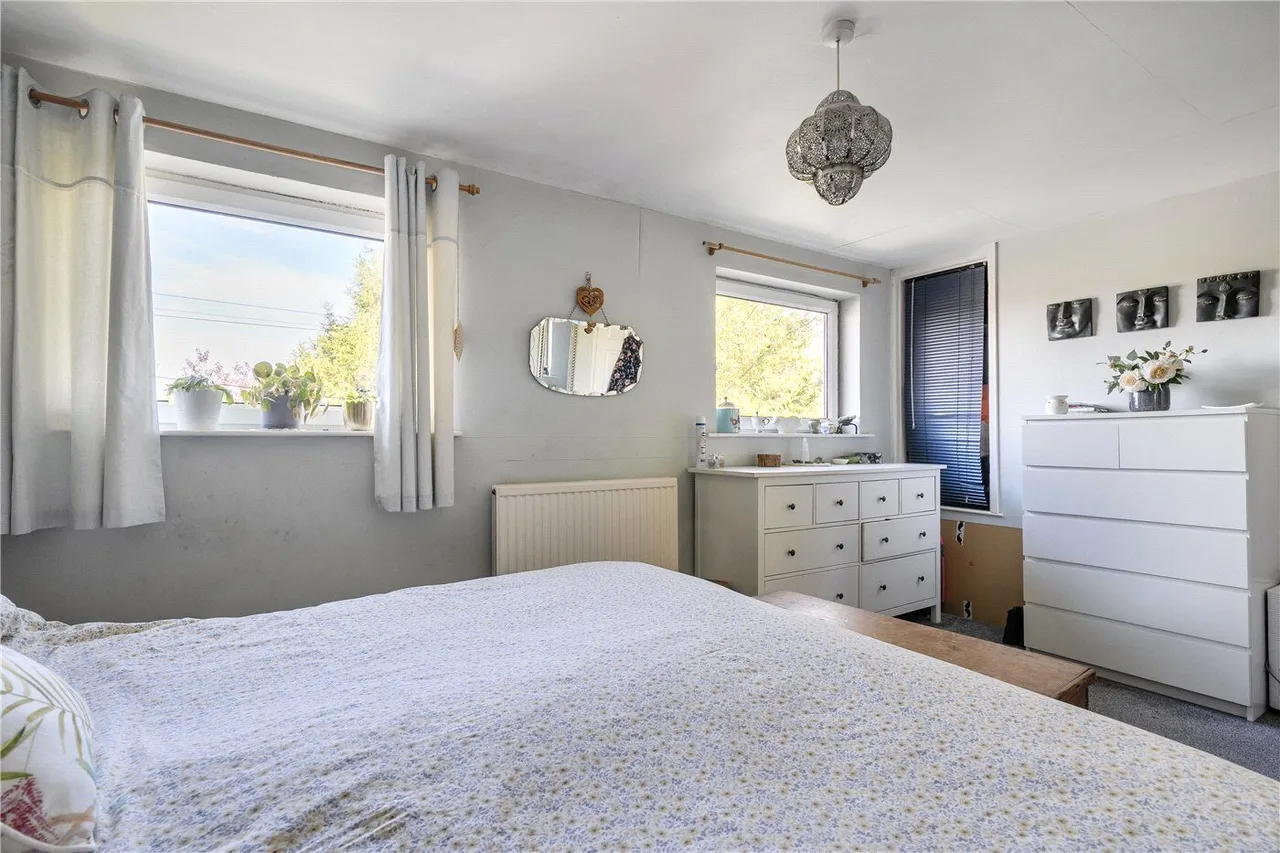 Upper Isbury, Marlborough, SN8, photo 10