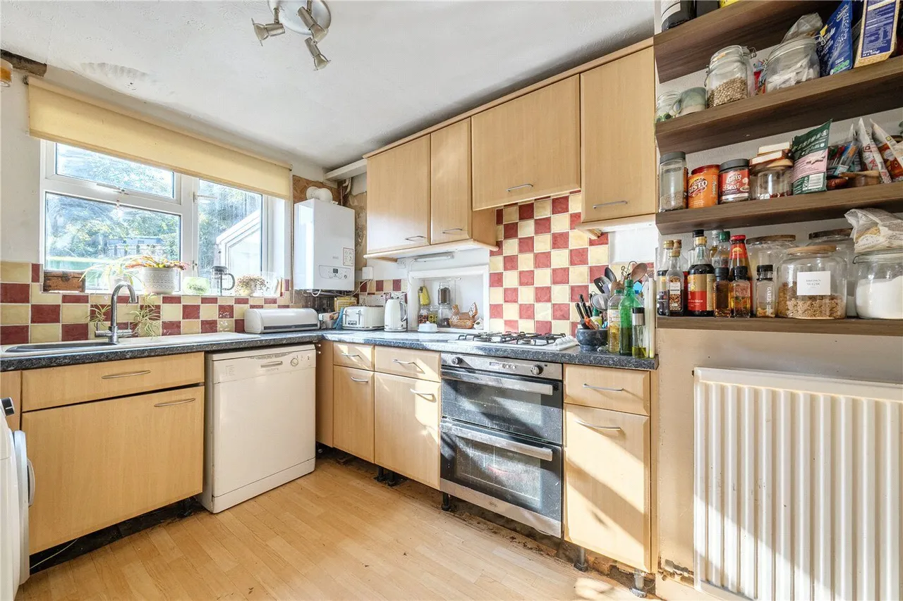 Upper Isbury, Marlborough, SN8, photo 5