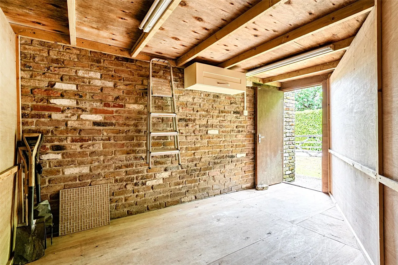 Denham Lane, Chalfont St. Peter, SL9, photo 19