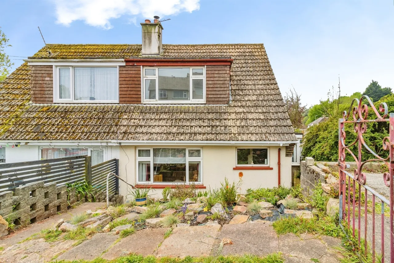 2 bed house for sale — Underidge Drive, Paignton