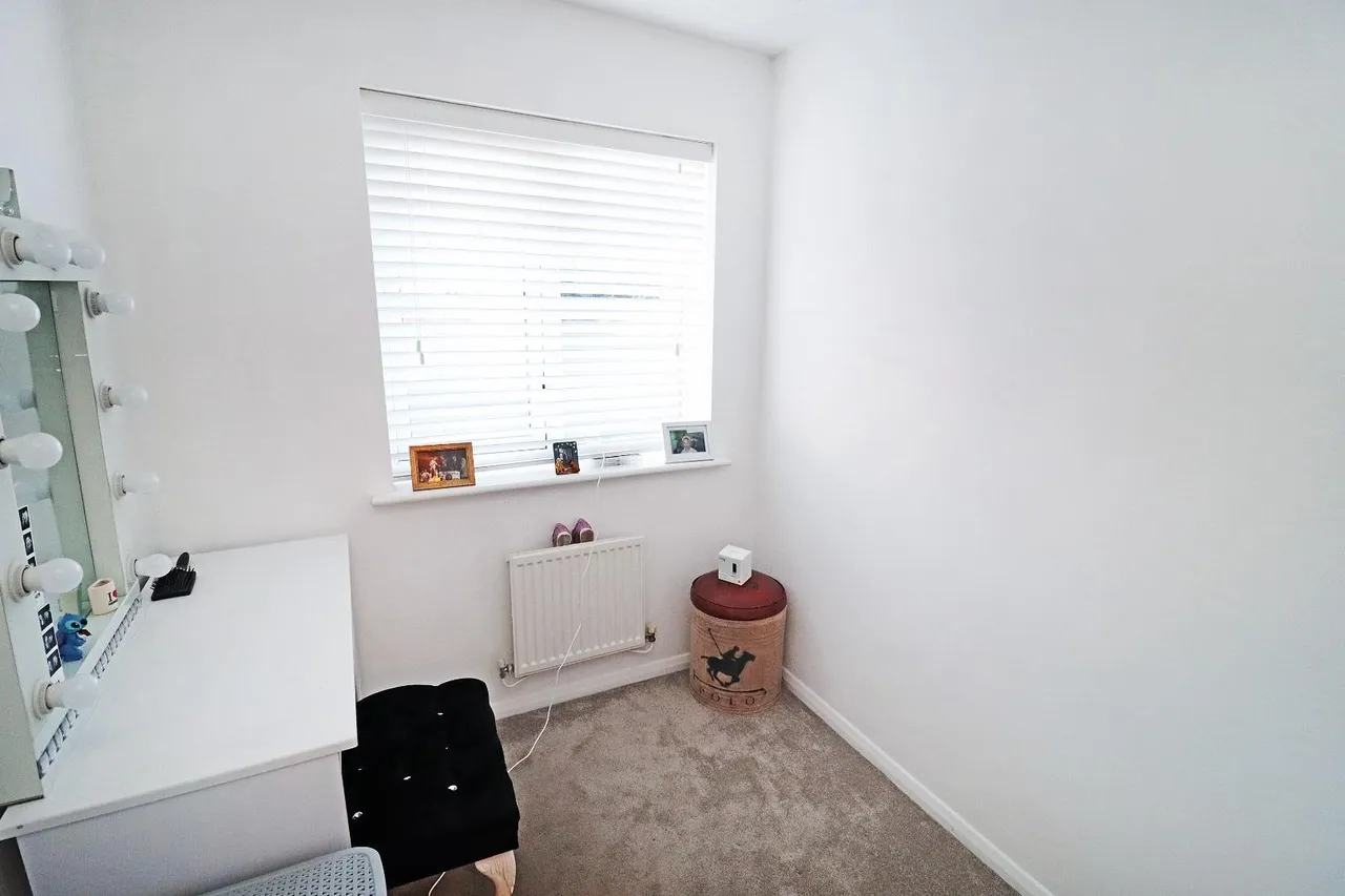 Inglesham Close, Baguley, Manchester M23 1LQ, photo 16