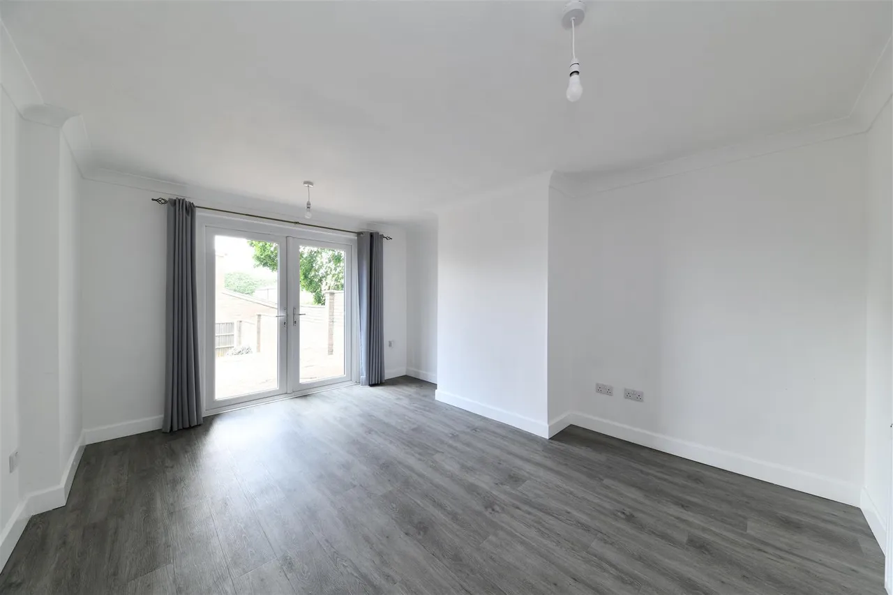 Grace Way, Stevenage, Herts, SG1 5AR, photo 3