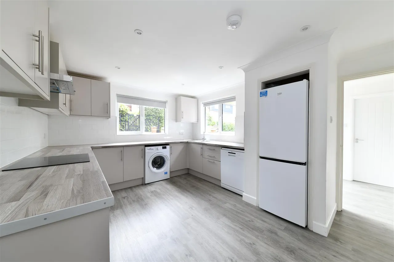 Grace Way, Stevenage, Herts, SG1 5AR, photo 2