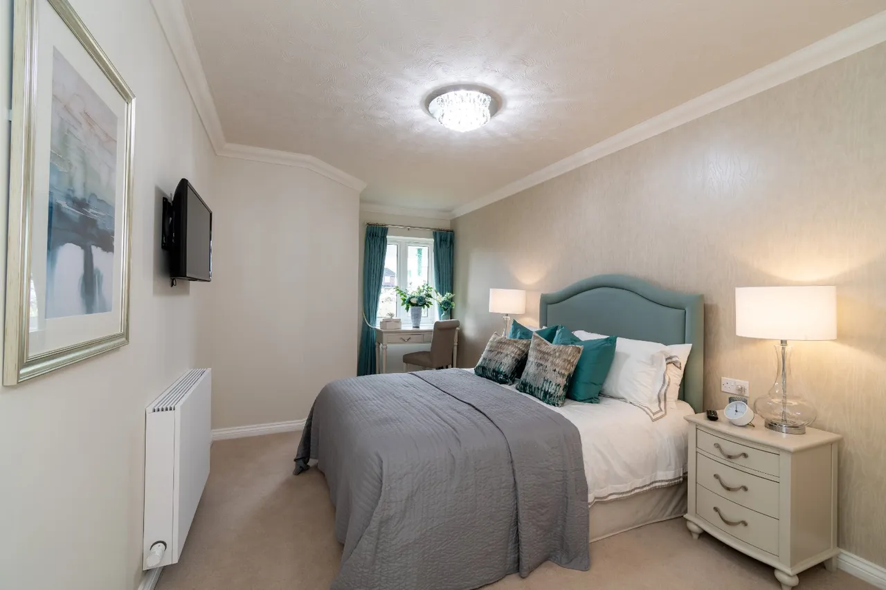 Botley Road, Park Gate, SO31, photo 4