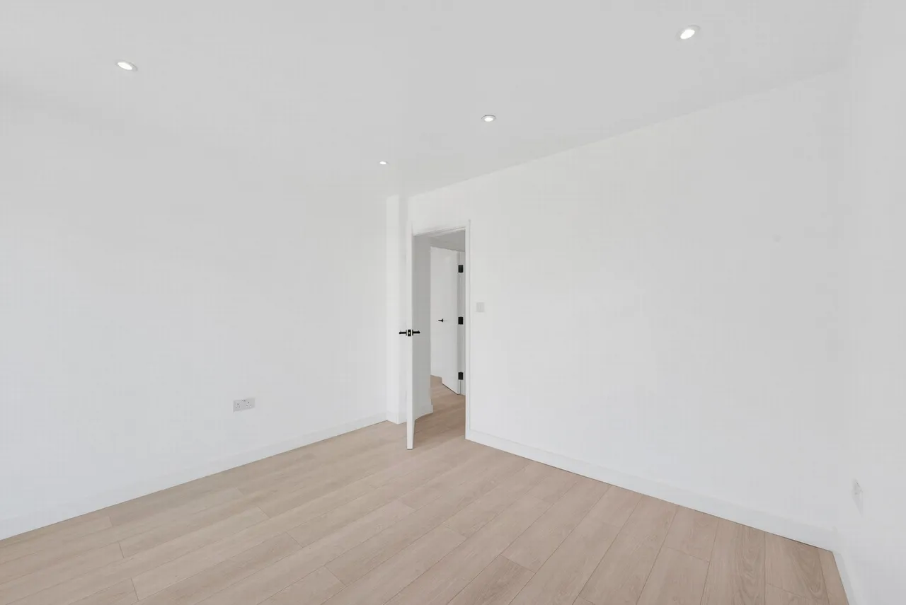 Westhorne Avenue, Eltham, SE9 6JX, photo 9