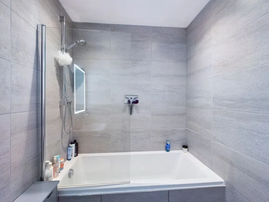 Macclesfield Road, Wilmslow, SK9, photo 5
