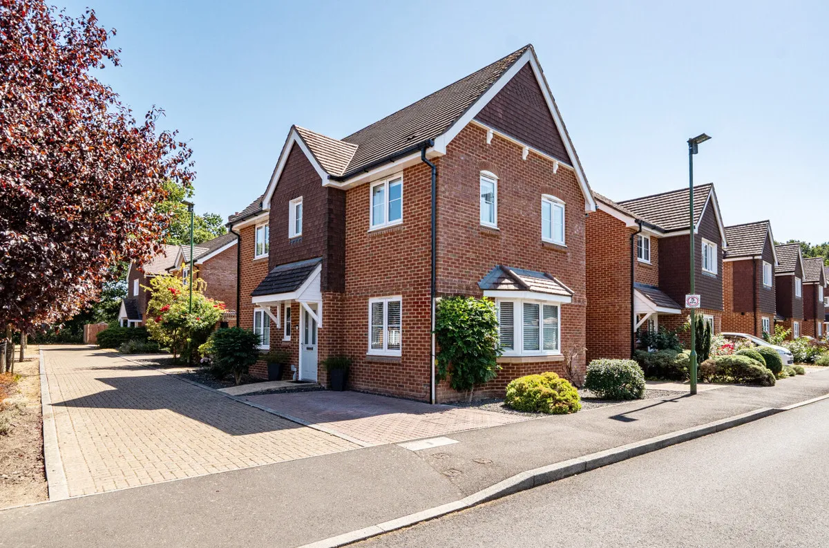 Billingshurst, RH14 9TD, photo 15