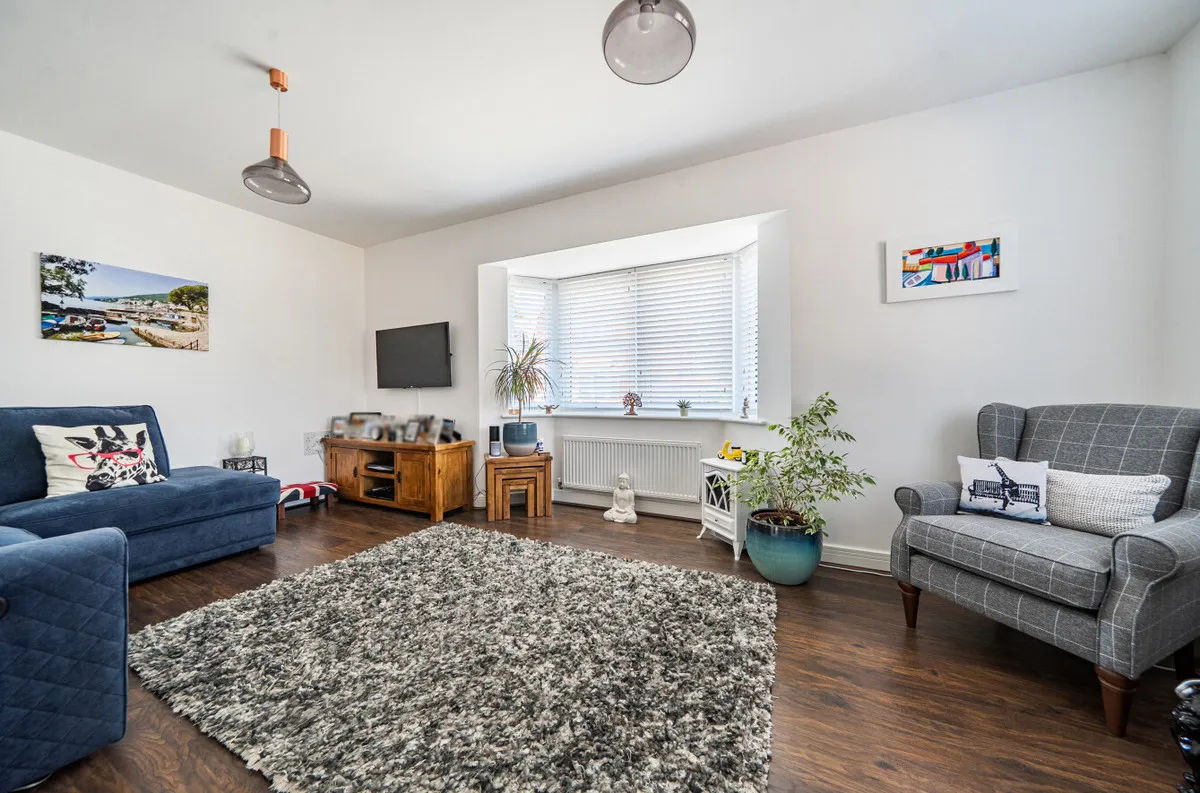 Billingshurst, RH14 9TD, photo 2