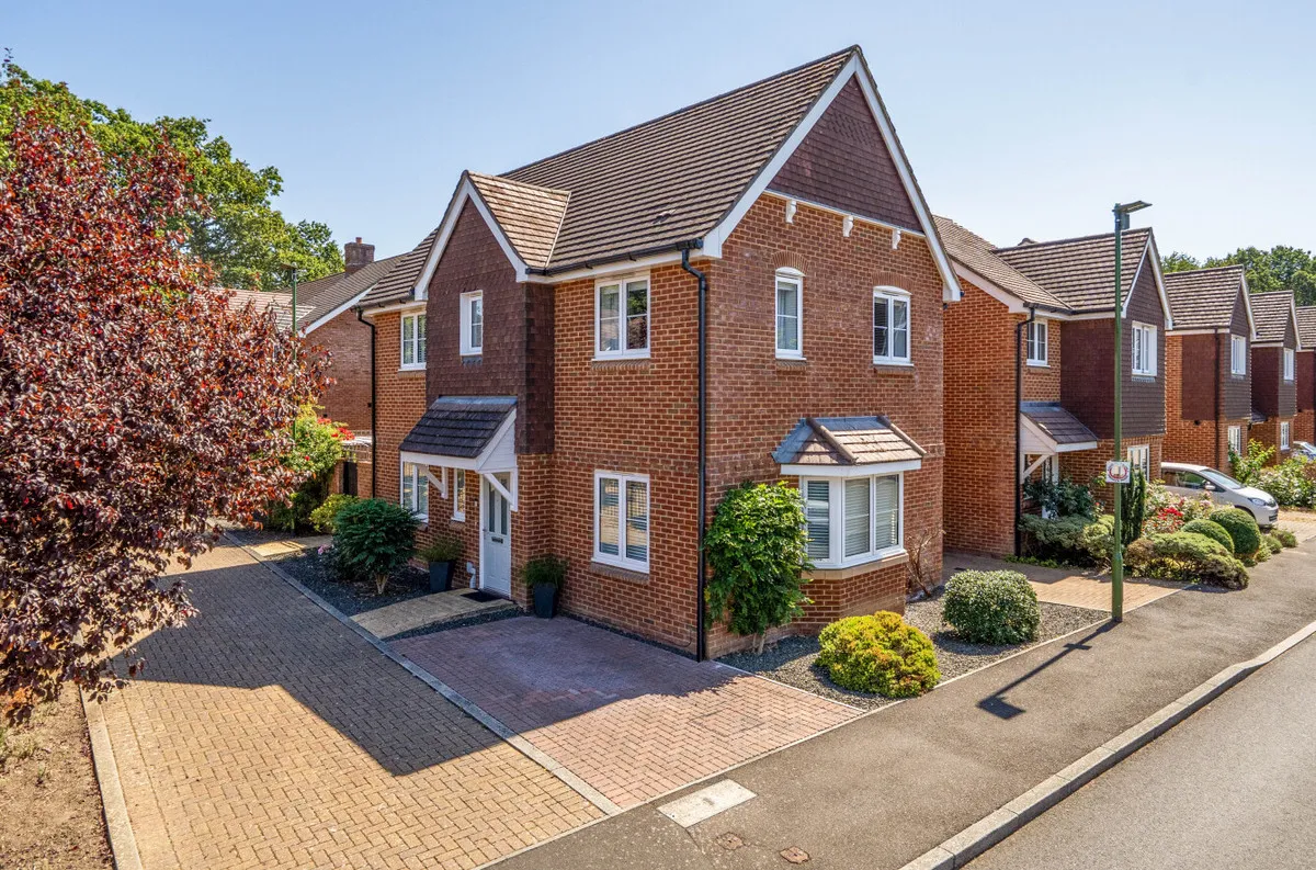 3 bed house for sale — Billingshurst, RH14 9TD