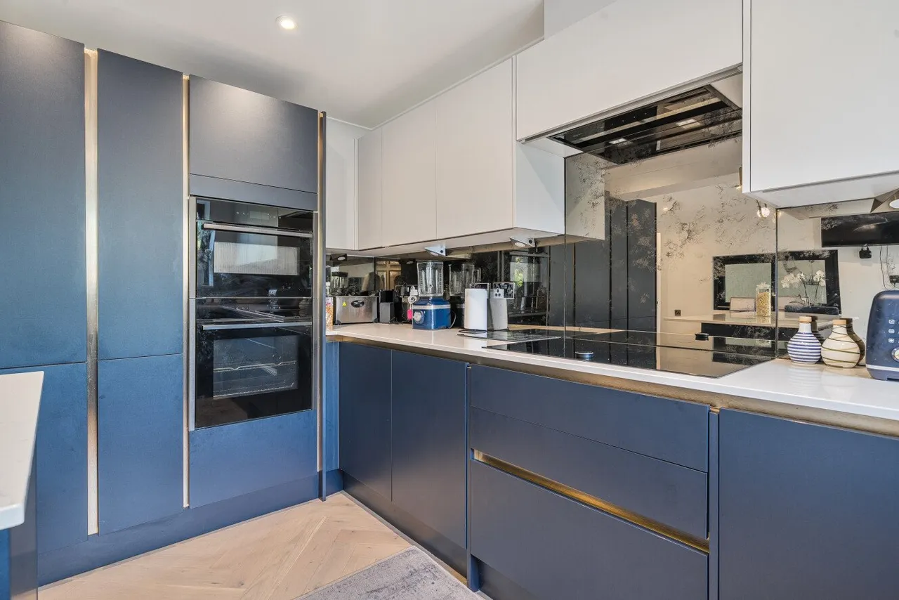 Hanover Drive, Chislehurst, BR7, photo 12