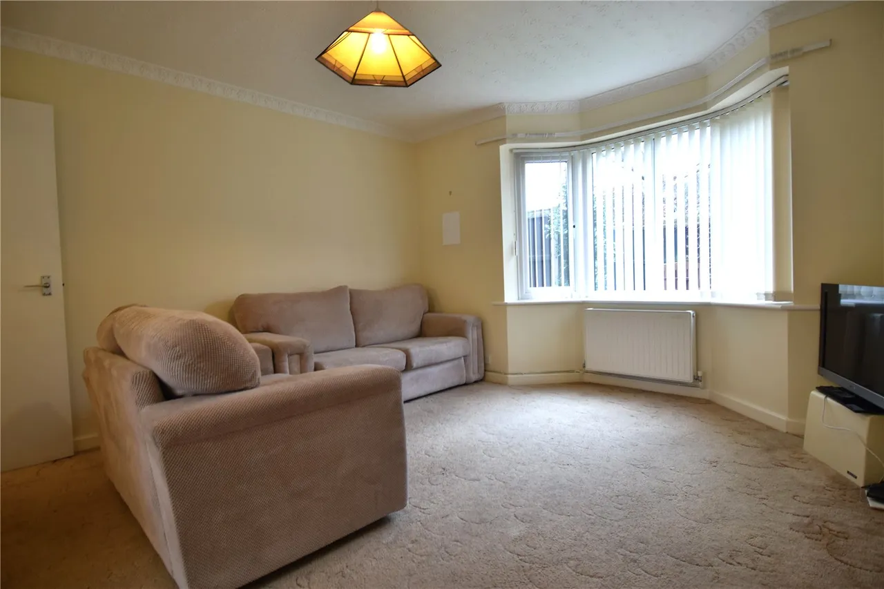 St. Georges Crescent, Droitwich, Worcestershire, WR9 8HJ, photo 5