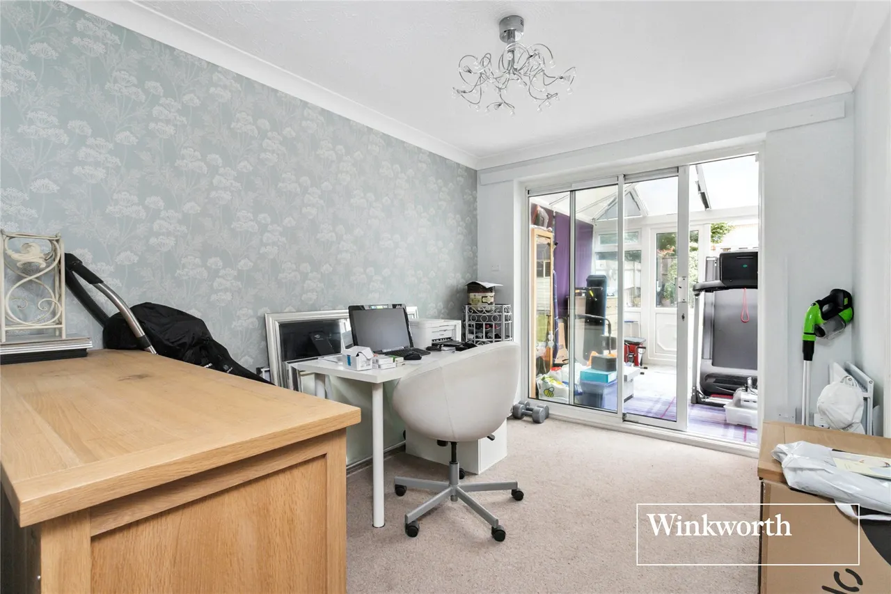 Laurel Fields, Potters Bar, EN6, photo 5