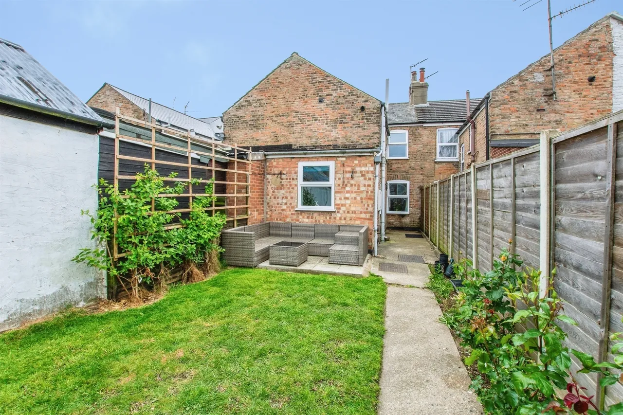 Queen Street, Sutton Bridge, Spalding, photo 12