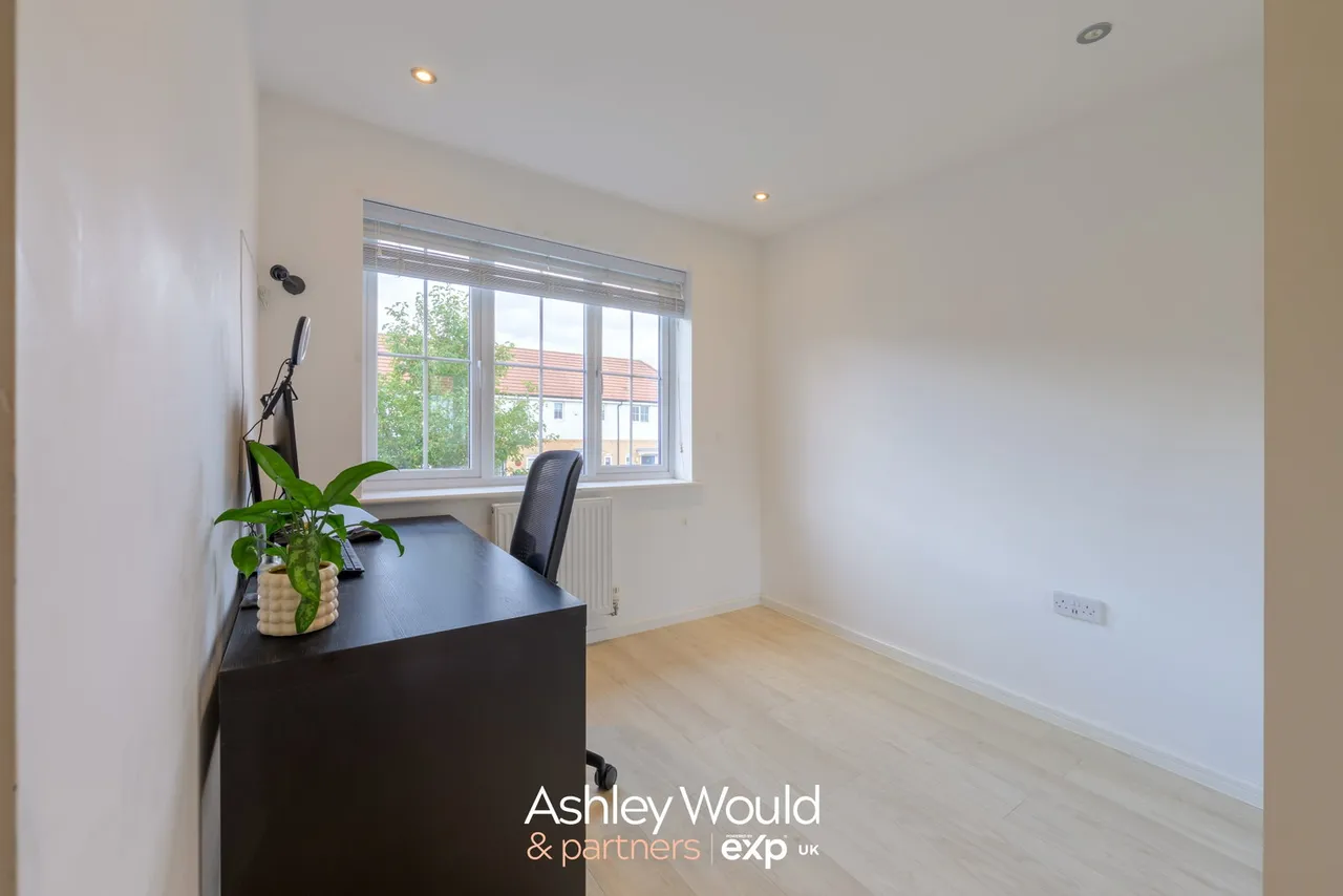 Denby Way, Cradley Heath, B64, photo 19