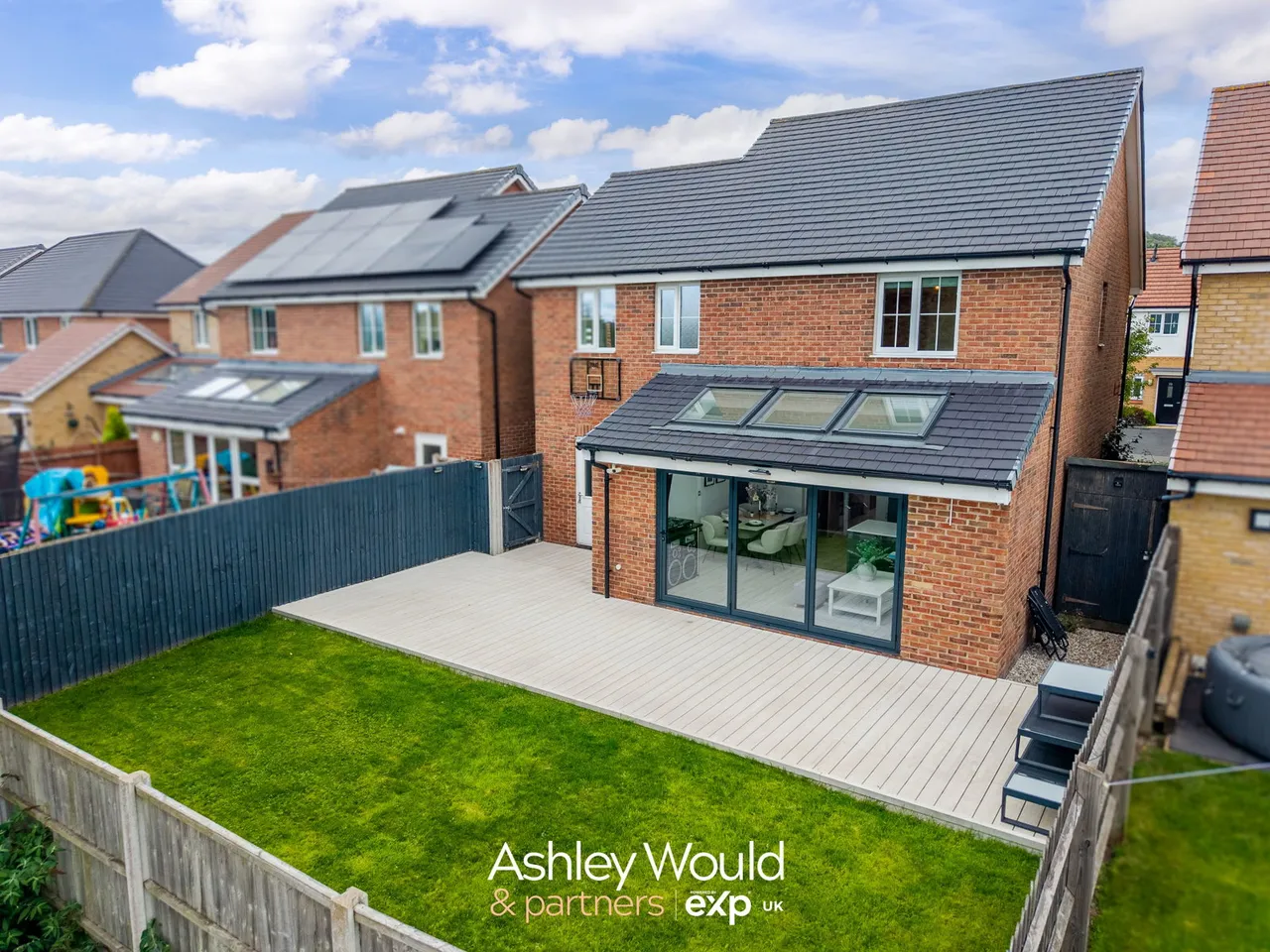 Denby Way, Cradley Heath, B64, photo 23