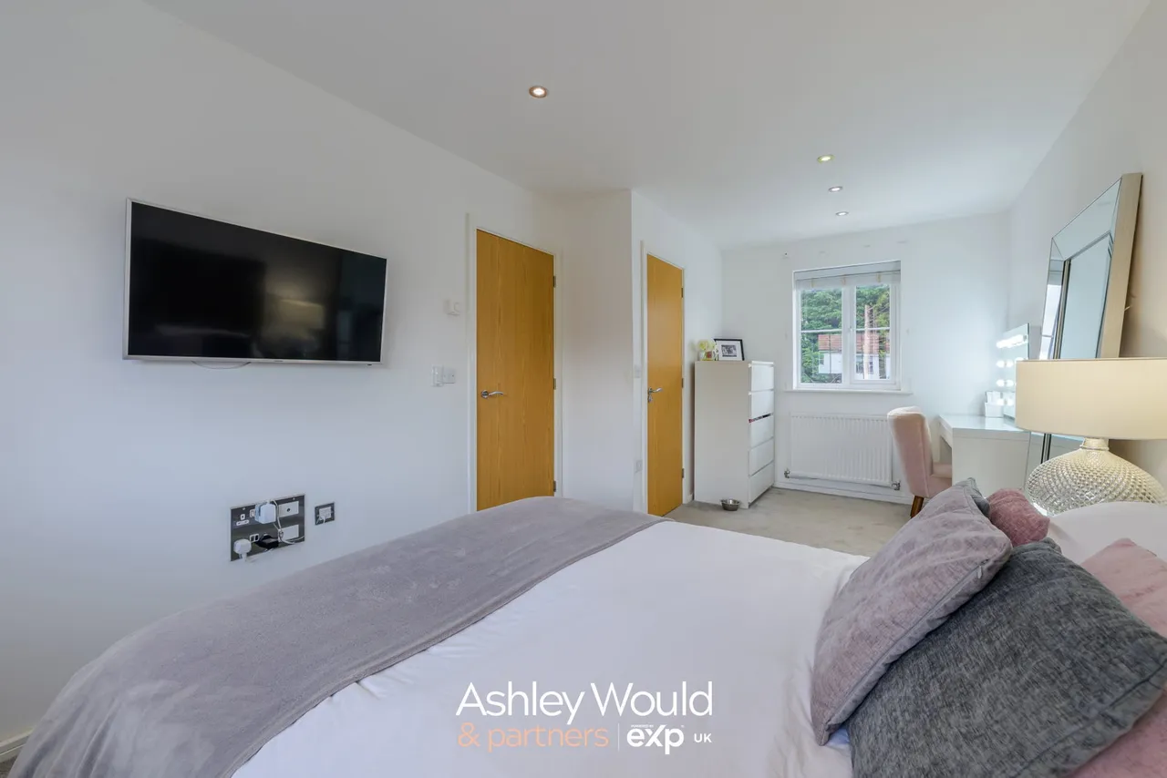 Denby Way, Cradley Heath, B64, photo 12