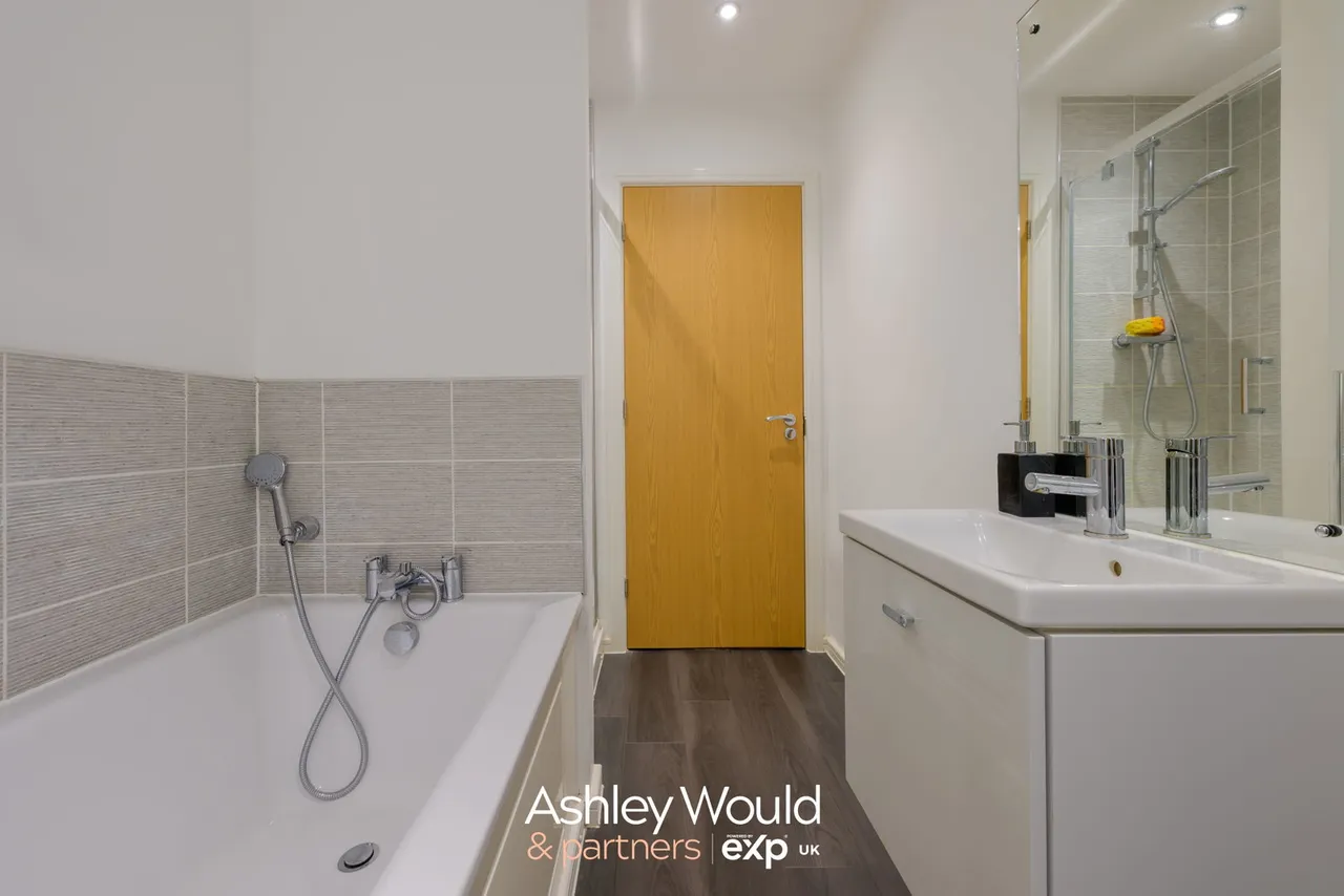 Denby Way, Cradley Heath, B64, photo 18