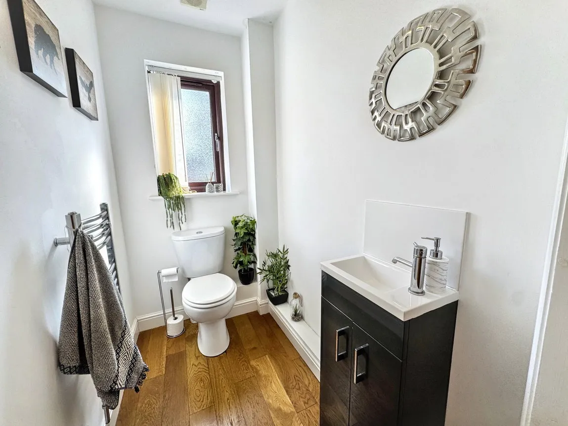 Holywell Crescent, Kinmel Bay, Conwy, LL18 5HP, photo 12
