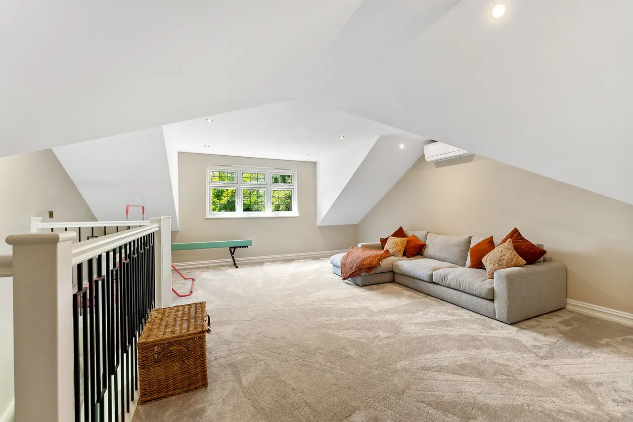 Chorley Hall Lane, Alderley Edge, SK9, photo 21