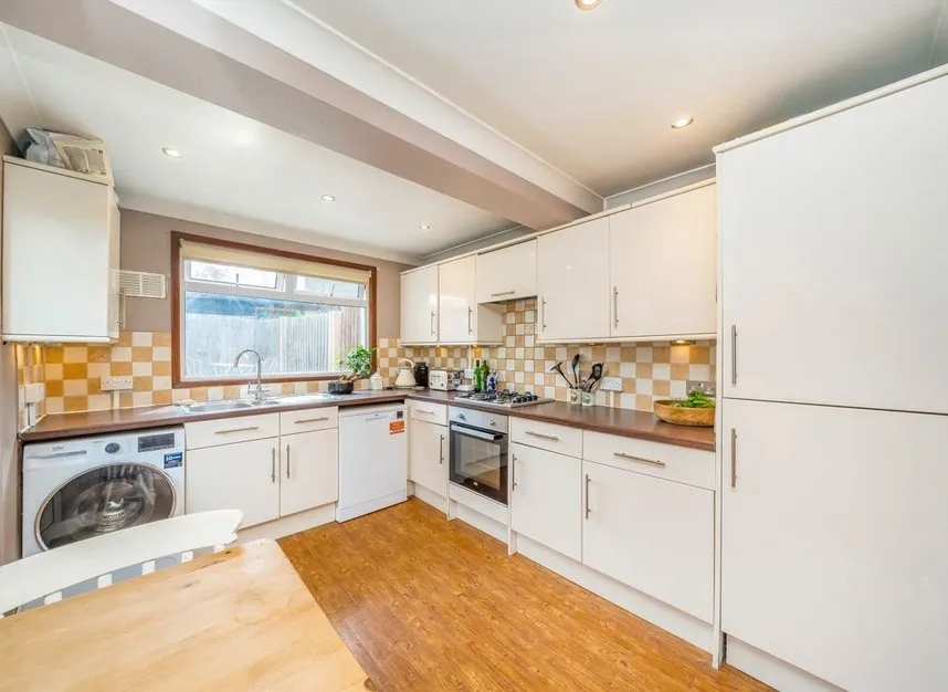 Hartfield Crescent, Wimbledon, SW19, photo 3