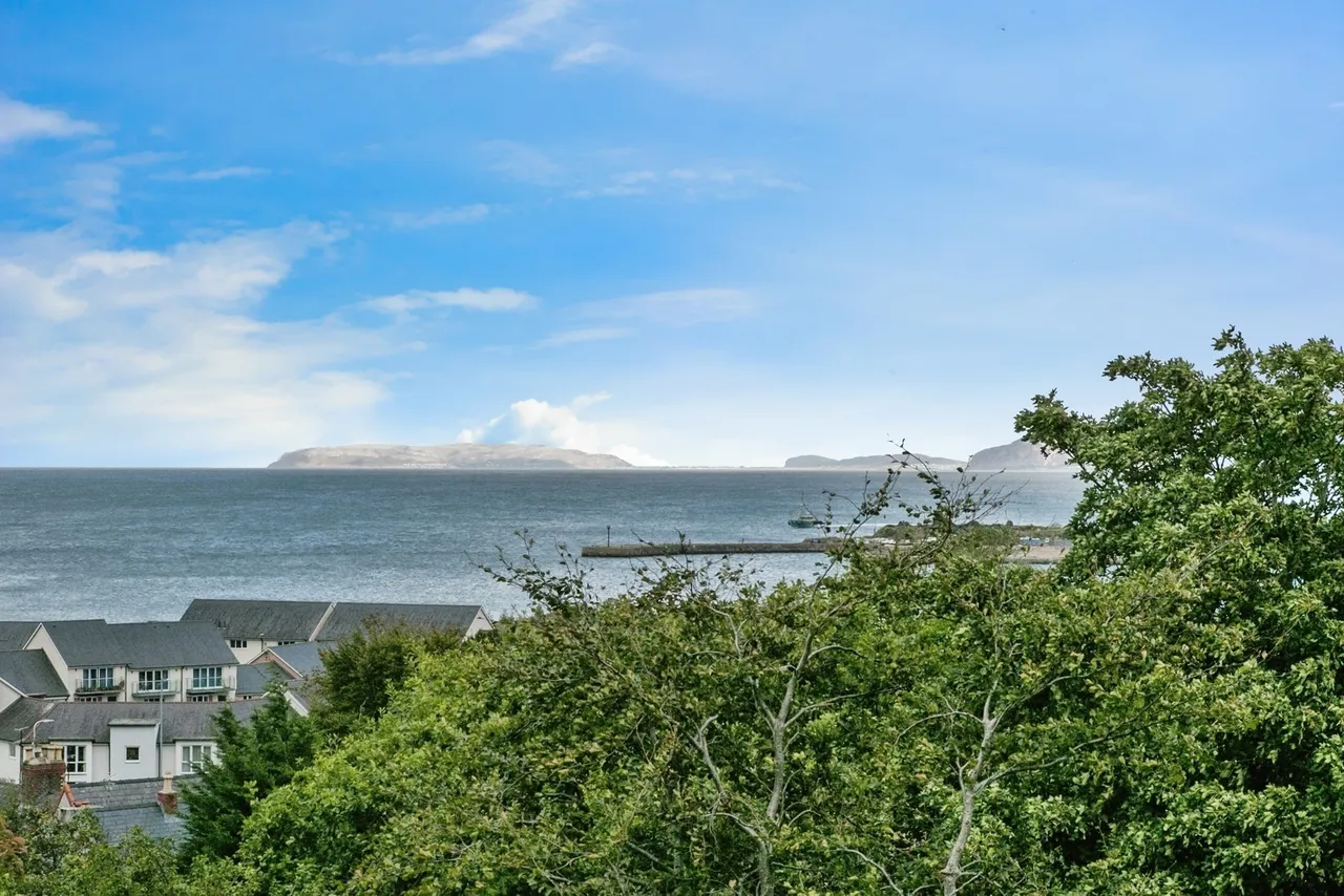 Upper Garth Road, Bangor, LL57, photo 4