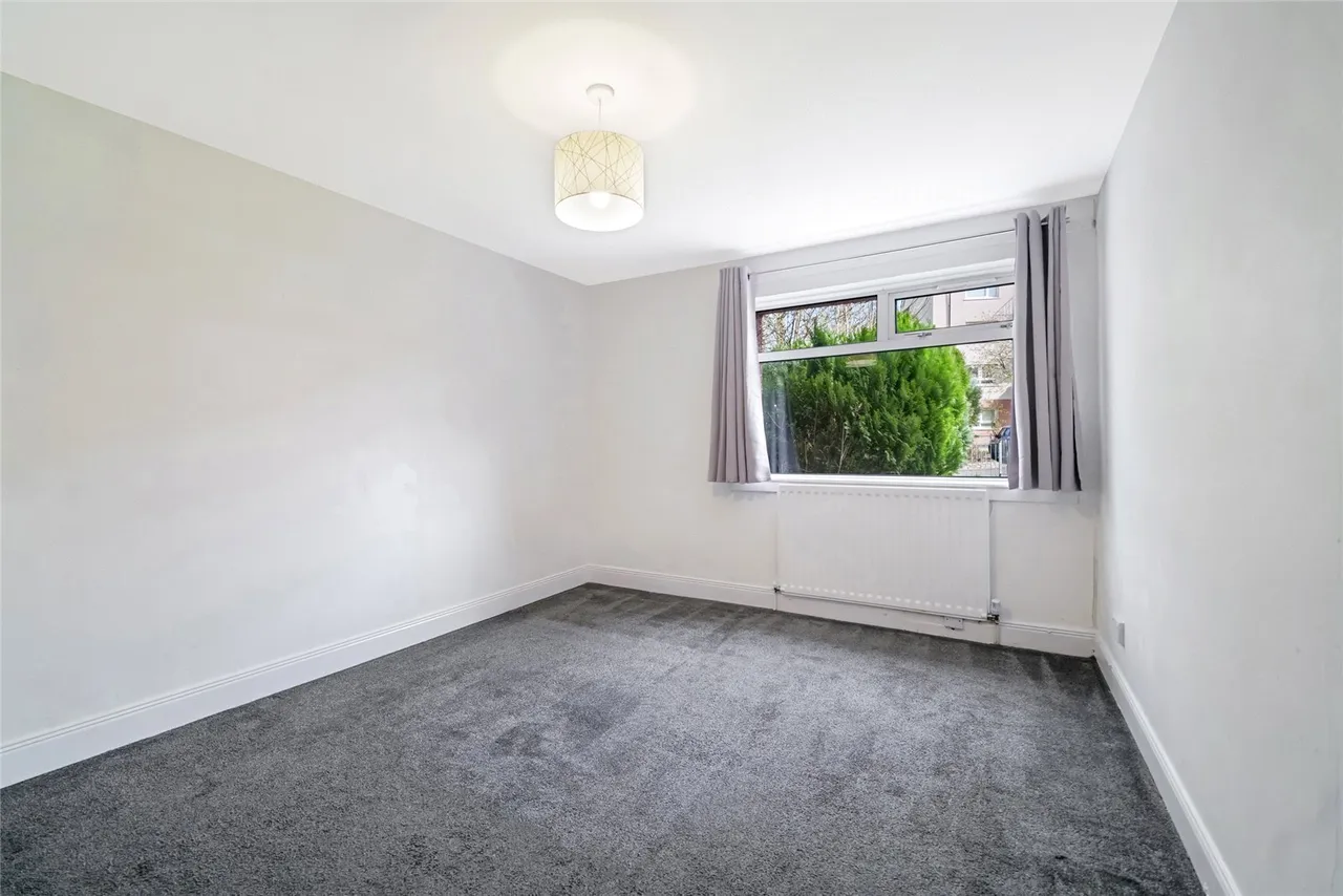 Kerrycroy Street, Glasgow, Lanarkshire, G42, photo 8