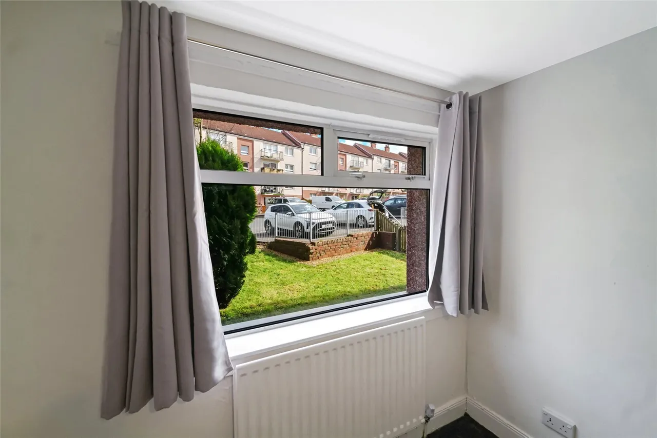 Kerrycroy Street, Glasgow, Lanarkshire, G42, photo 10