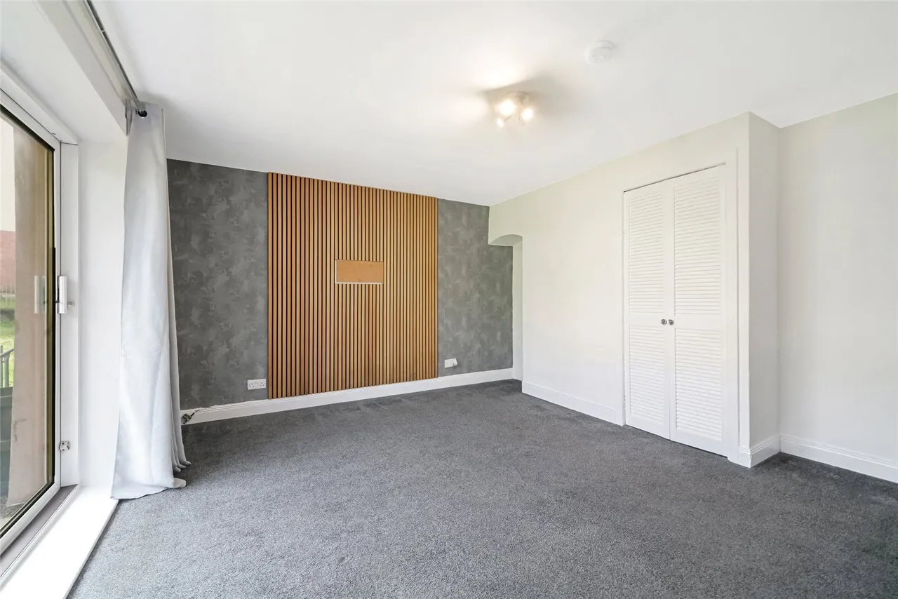 Kerrycroy Street, Glasgow, Lanarkshire, G42, photo 3