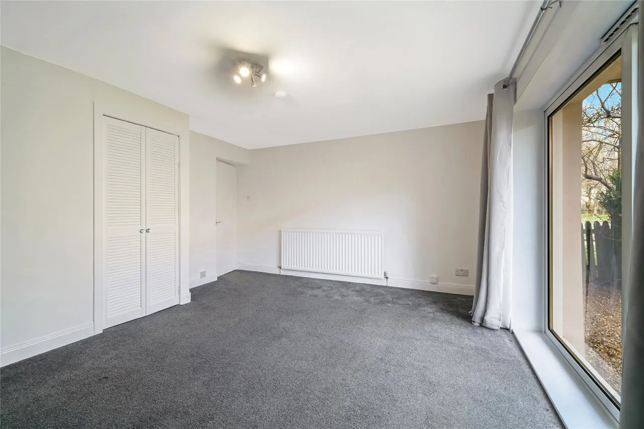 Kerrycroy Street, Glasgow, Lanarkshire, G42, photo 4