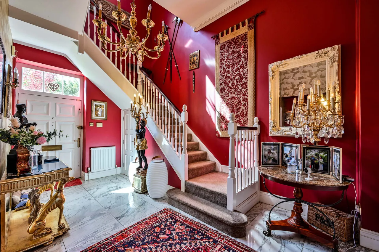 Thomas Sheriff Place, Cobbett Hill Road, Guildford, photo 4