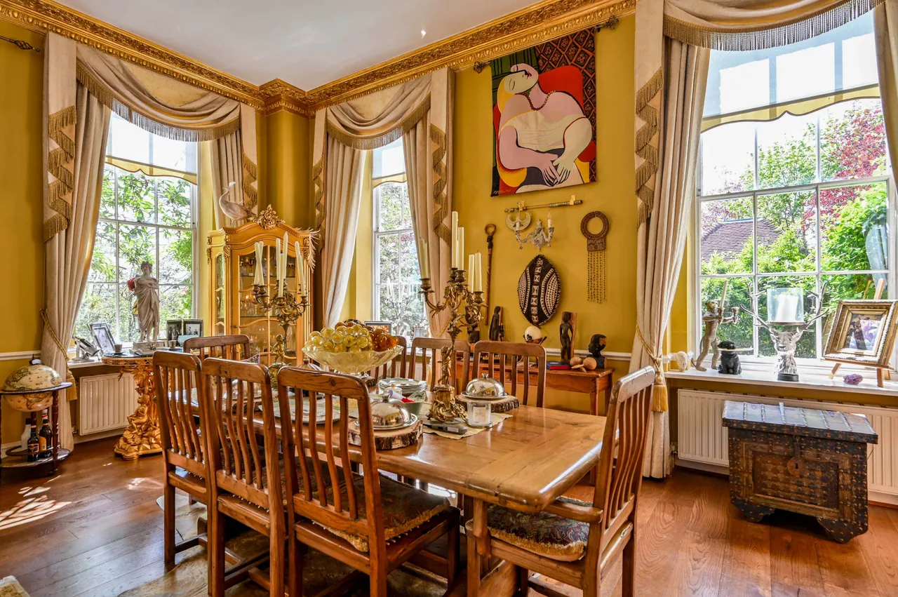 Thomas Sheriff Place, Cobbett Hill Road, Guildford, photo 5
