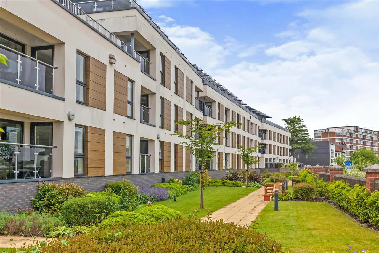 1 bed flat for sale, Wilford Lane, West Bridgford, NG2