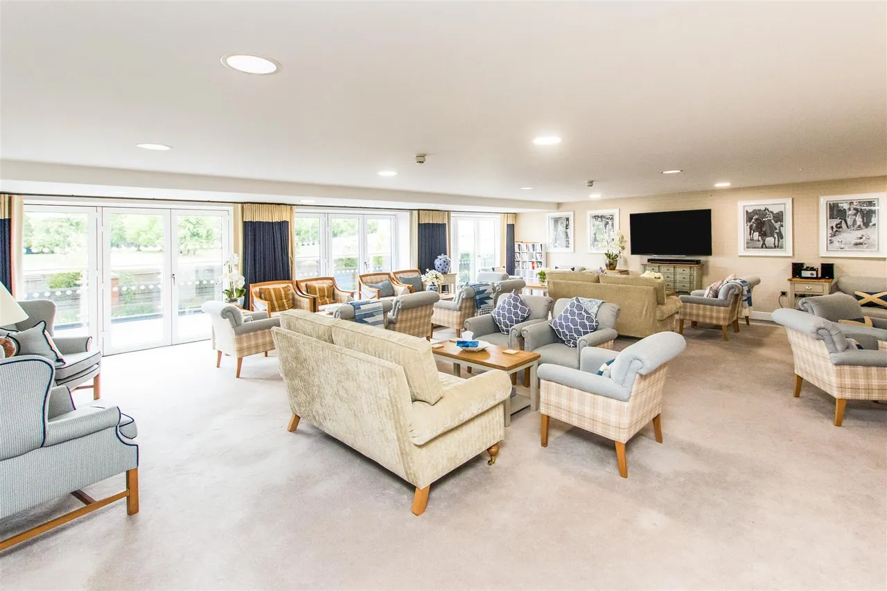 Wilford Lane, West Bridgford, NG2, photo 37